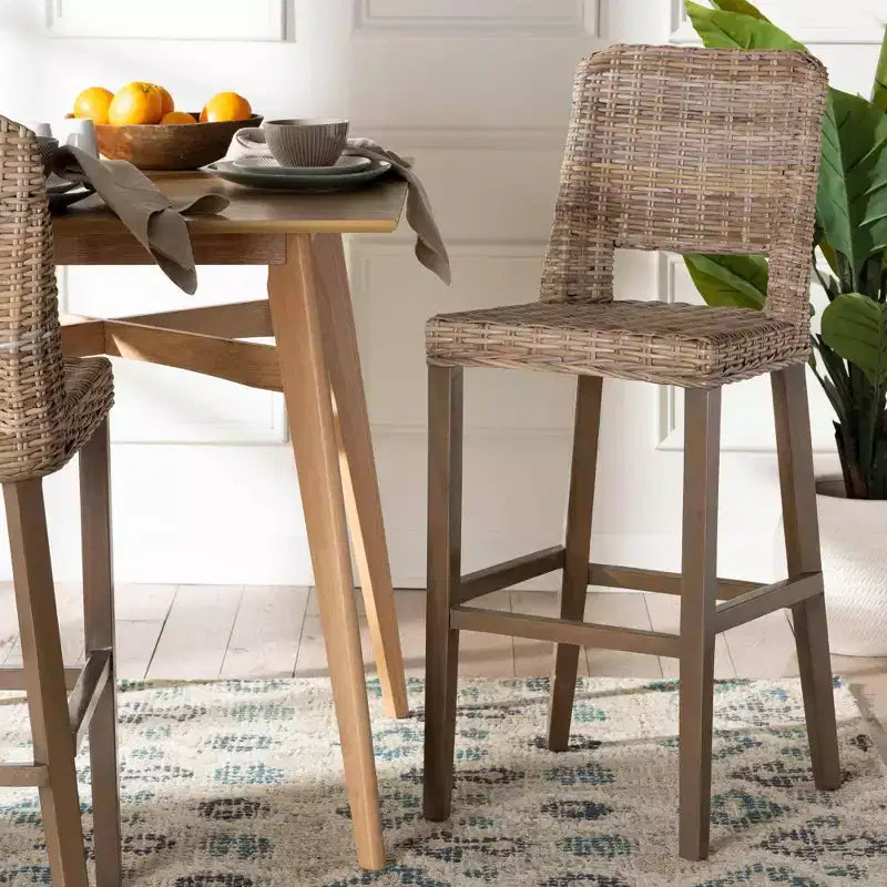 Tabouret de bar en rotin et bois d'acajou gris/taupe rustique