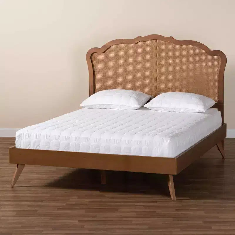 Lit plateforme Queen en bois de noyer et rotin brun