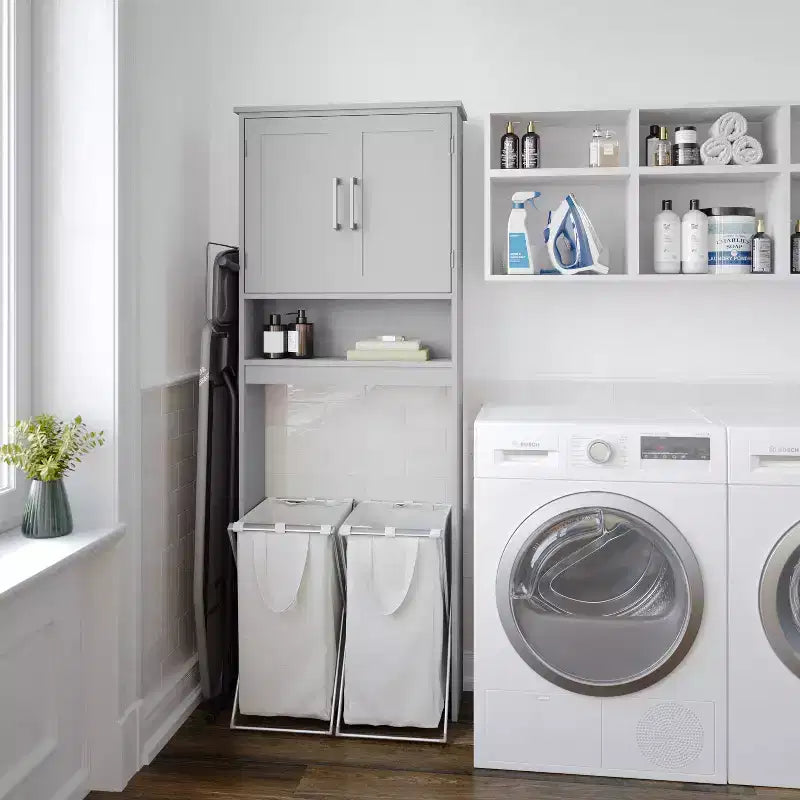 Meuble de rangement de salle de bain au-dessus des toilettes avec portes à fermeture magnétique, étagère réglable et étagère inférieure ouverte