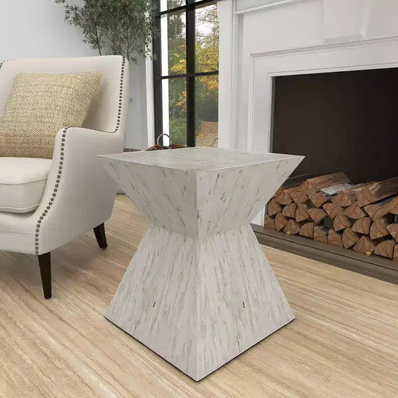 Table d'appoint contemporaine incrustée de coquillages